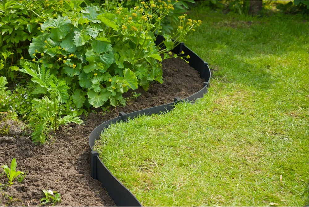 Tuinborderrand PE Zwart 3mm - 10x0,15m - Nature 2 Tuinborderrand PE Zwart 3mm - 10x0,15m - Nature - Afbeelding 2